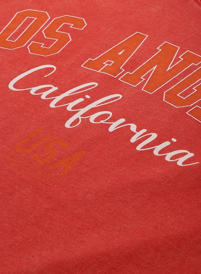 ديلينجر تيشيرت واسع بتفاصيل مشطوفة