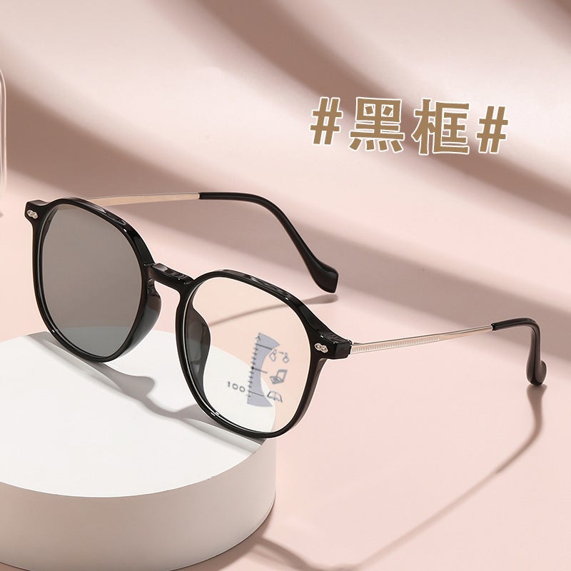 Anti-Blue Light Presbyopia Photochromic Mirror Cross-Border Far and Near Dual-Use Multi-Focus Presbyopia Large Frame Fashionable Presbyopia Glasses - Image 1