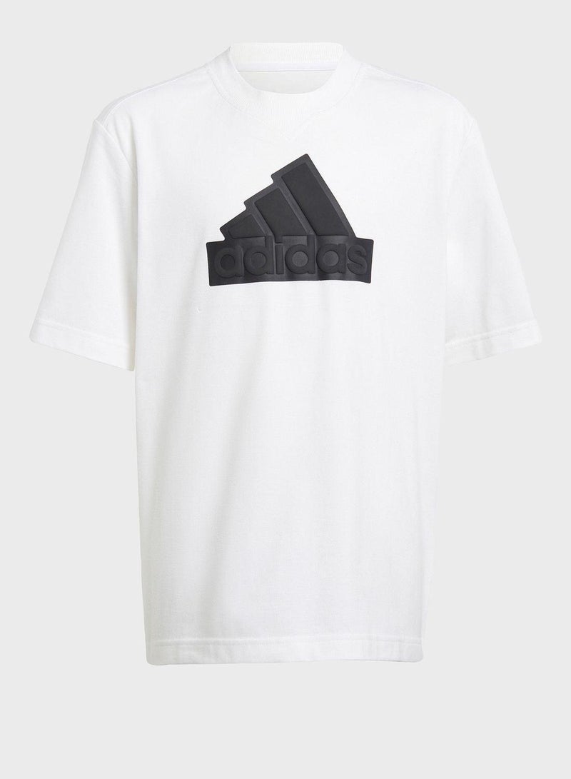 اديداس تيشيرت تدريب أبيض بشعار يو في للأعمار - سنوات - Image 1