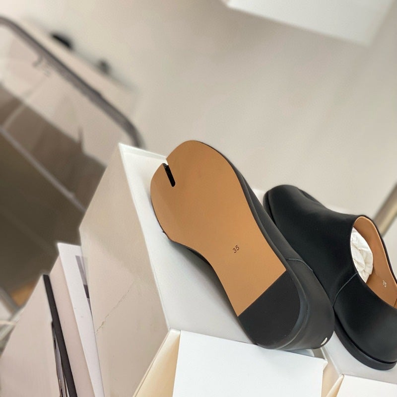 Miguam6 Maji Split-Toe Low-Heeled Shoes With Plush Shoe Covers, Fashionable And Versatile Slip-On Loafers - Image 3