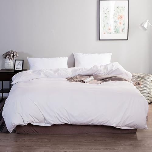 KAREVER White Fluffy Comforter Full Size Women Soft Bedding Set Men Durable 3 Pieces White Blanket Set 1 Full Comforter (80x90 inches) 2 Pillowcases (20x26 inches) - Image 1