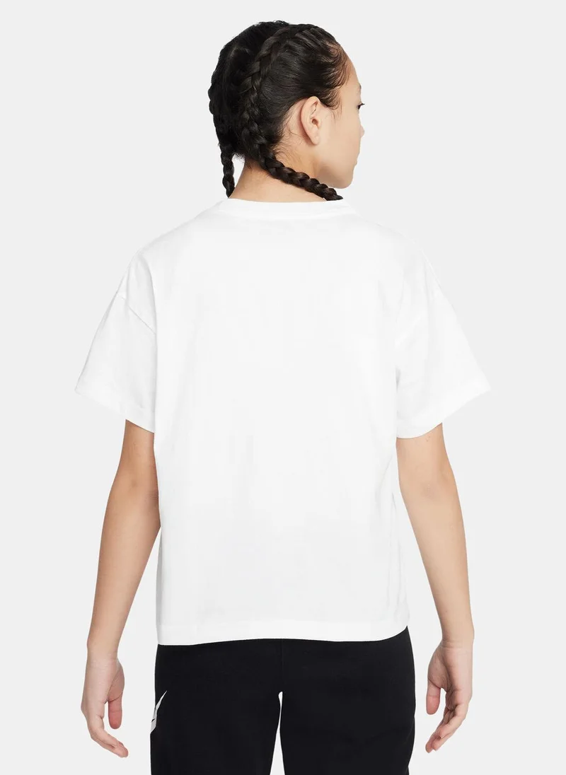 Nike Kids' Sportswear T-Shirt (Older Kids)
