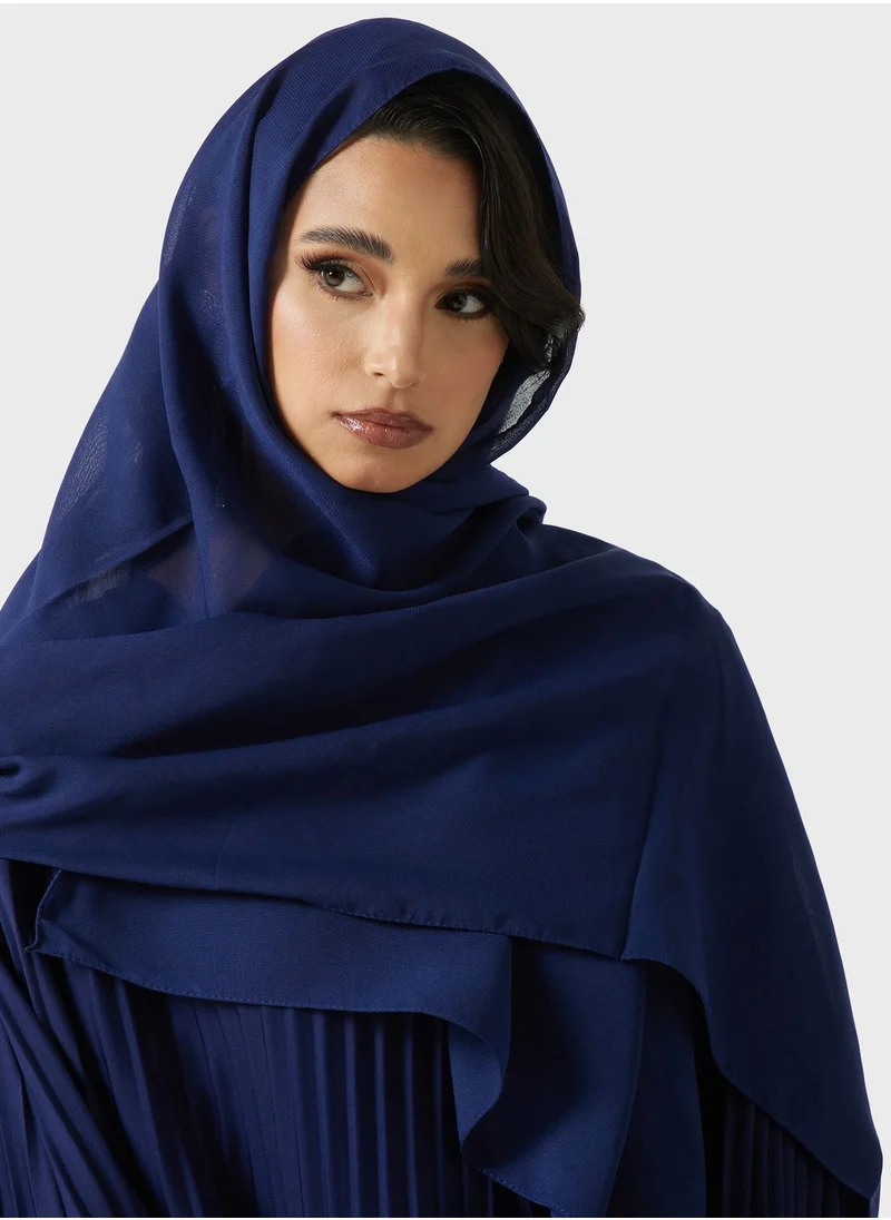 Khizana Plisse Detail Abaya With Sheila