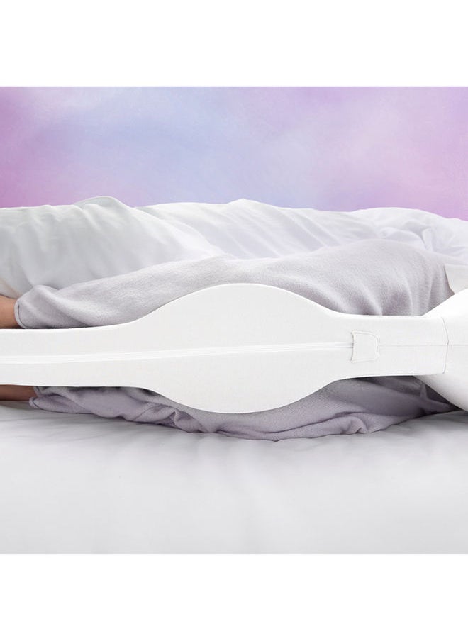 Snuz - وسادة كيرف لدعم الحمل أثناء النوم مع غطاء قابل للغسل، أبيض، 135 × 30 × 25 سم - Image 1