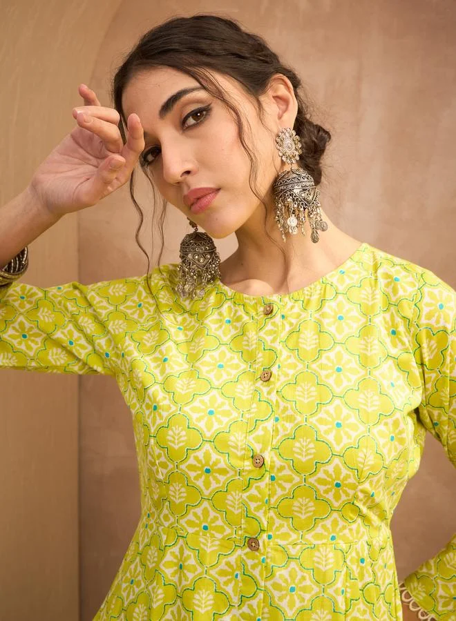 SASSAFRAS  Green Floral Buttoned Pocket Kurta for Women | Best Price UAE