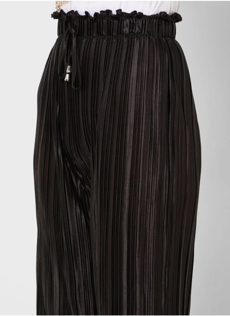 جينجر Elasticised Waist Plisse Pants