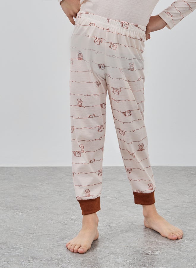 Styli Styli Printed Long Sleeve T-Shirt and Jogger Pyjama Set  - Image 4