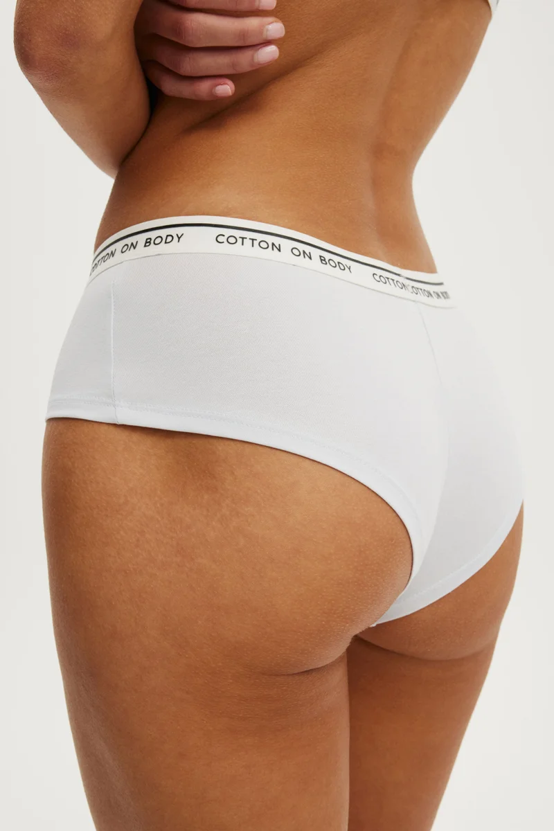 كوتون اون Branded Cotton Cheeky Boyshort
