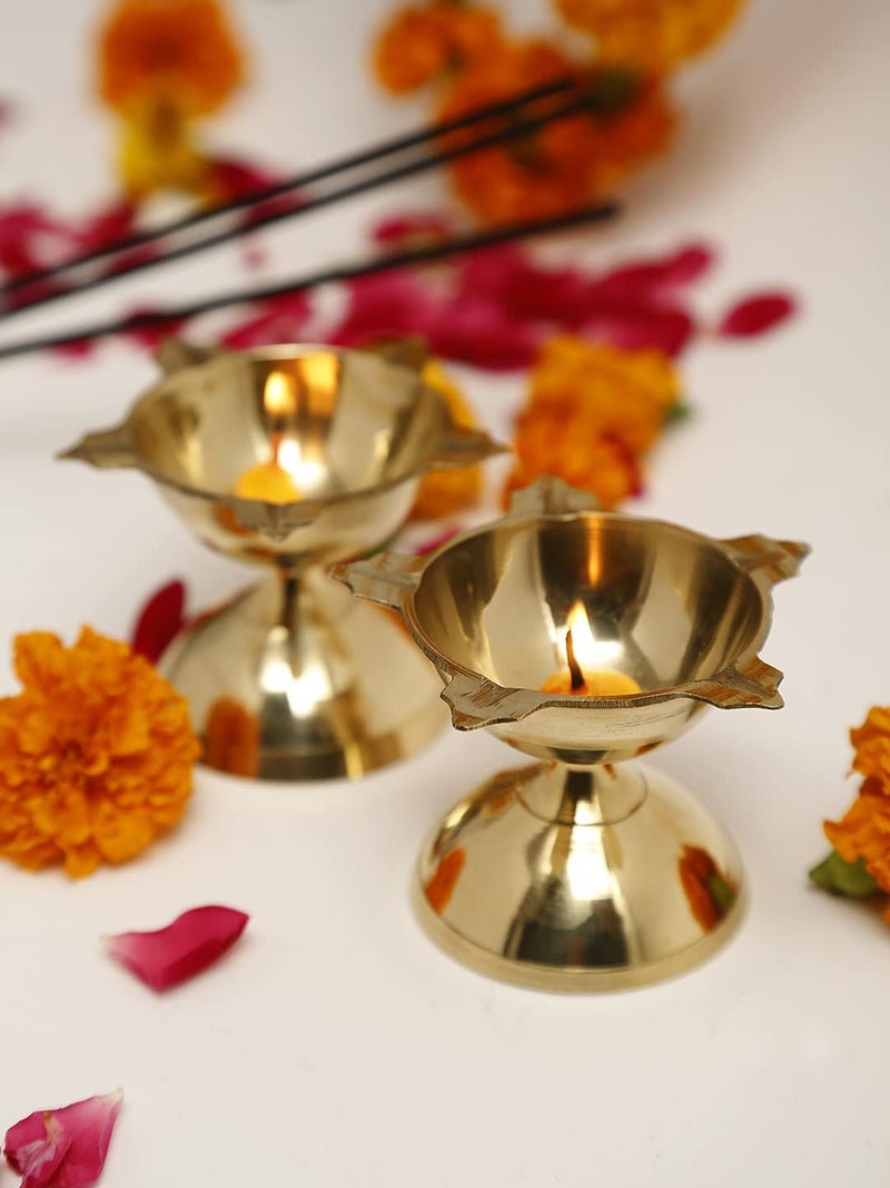 DreamKraft Brass Deepak Oil Lamp (Sized 2.25 inch Height, 120g,Gold ) Pack of 2 - Image 2