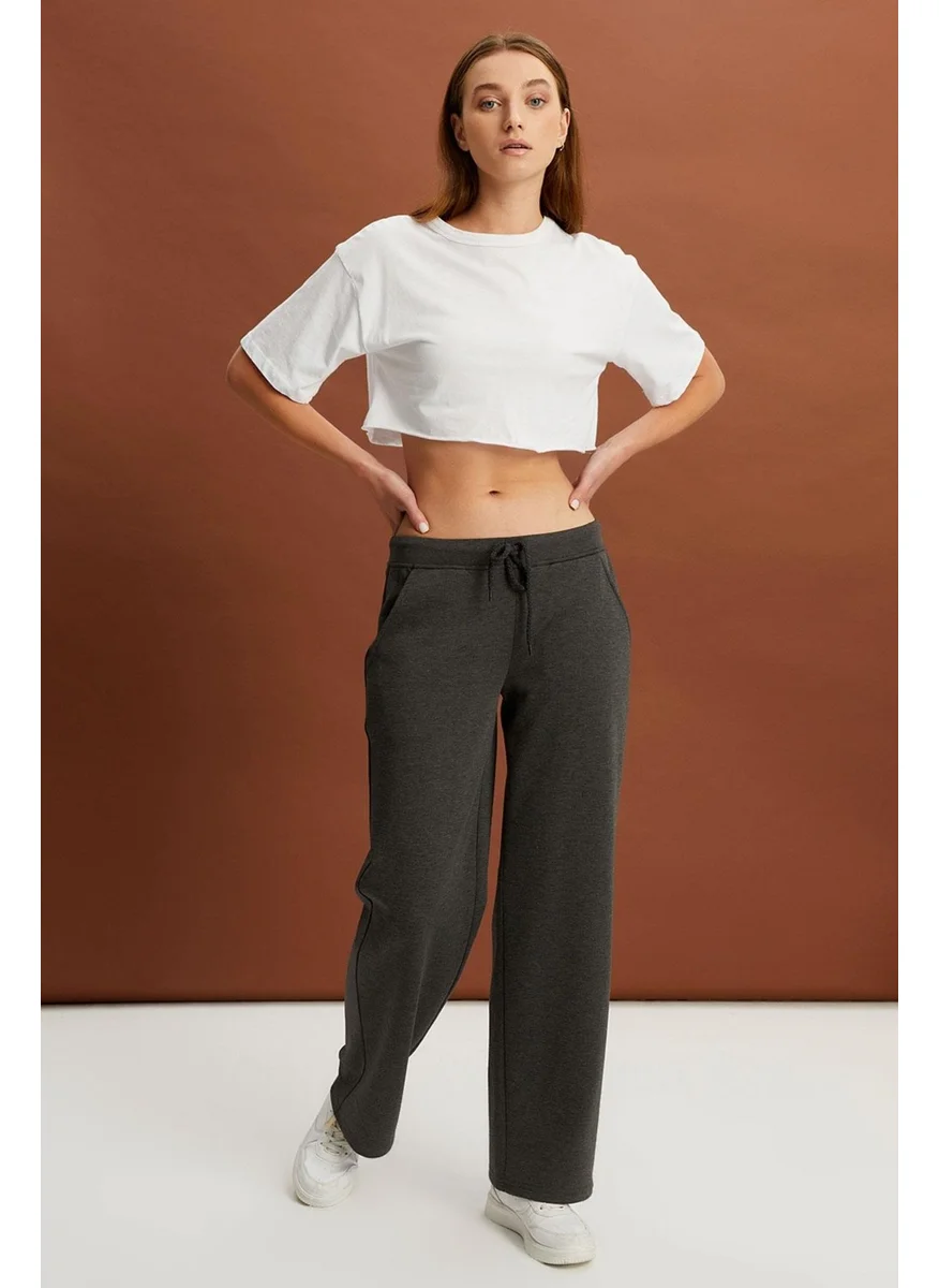 الكسندر جاردي Wide Leg Sweatpants (UN-370062-TEKALTPNT)
