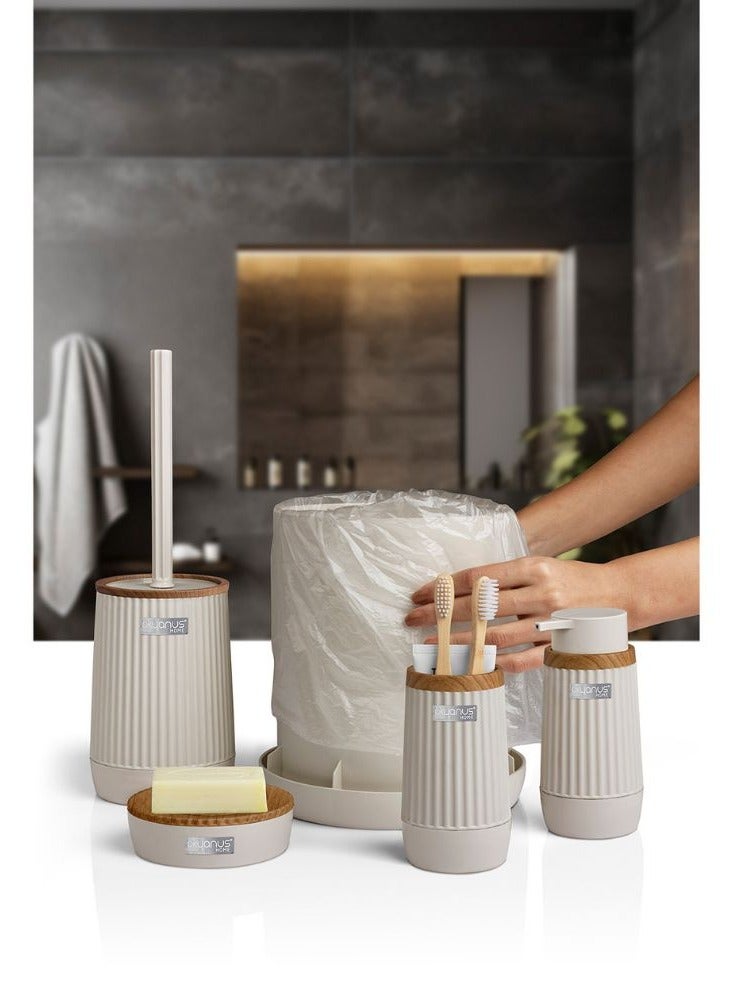 اوكانيوس  مجموعة إكسسوارات حمام بلاستيكية مكونة من 5 قطع برأس خشبي تتضمن فرشاة المرحاض وموزع الصابون السائل وسلة المهملات وحامل فرشاة الأسنان ومعجون الأسنان وطبق الصابون ومجموعة منظم الحمام المتين باللون البيج - Image 4