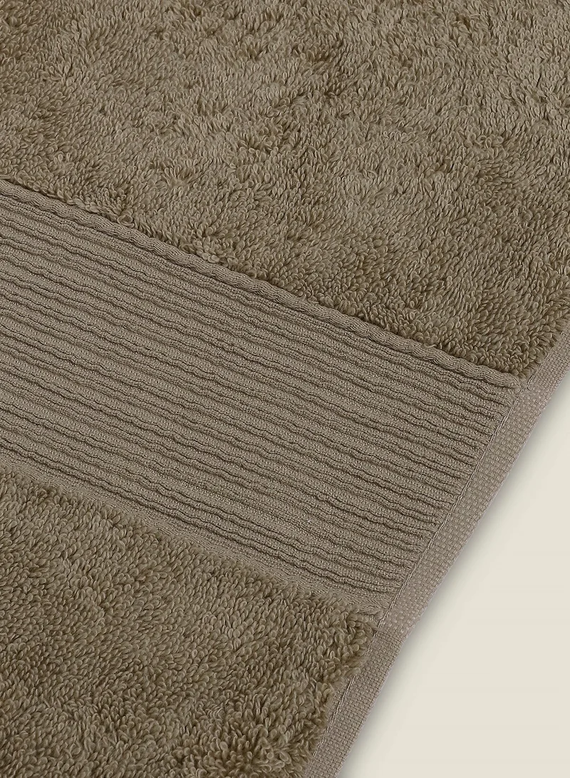 يسكن Dwell Egyptian Premium Cotton Bath Sheet 700 GSM - 90x165cm