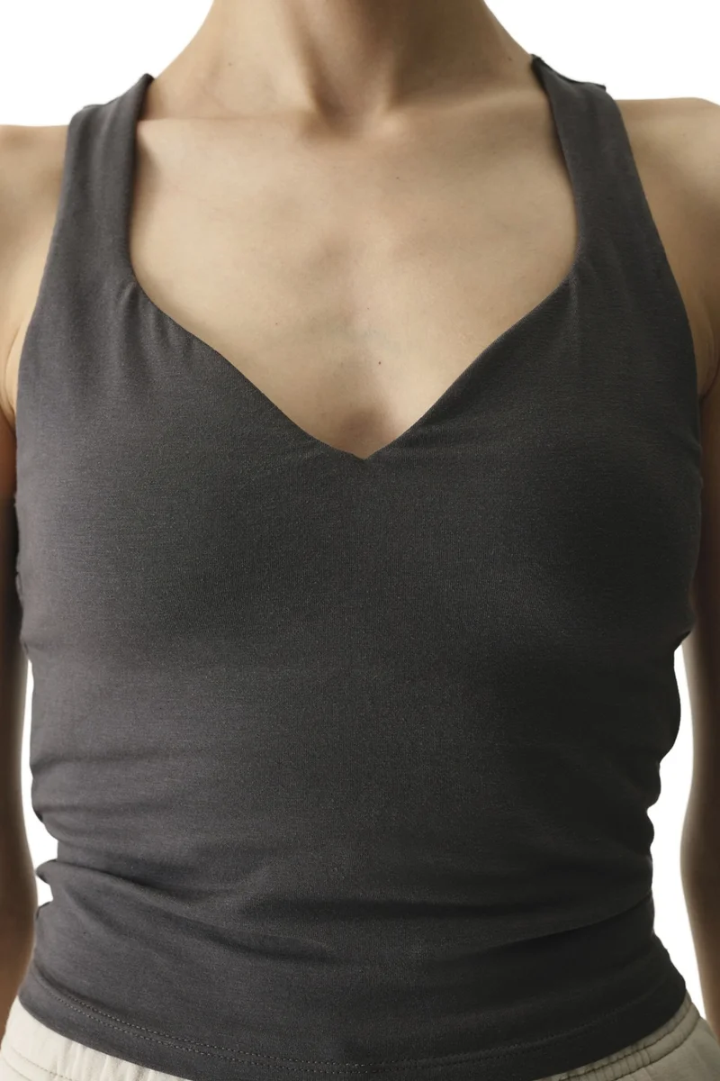 بنتي PENTI Ruched Back Heart Neck Top