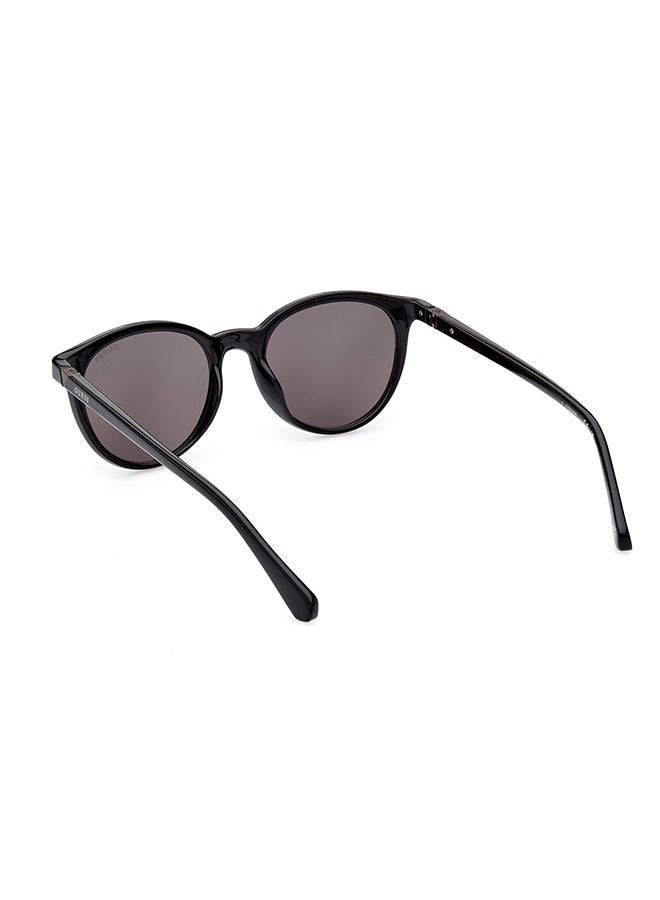 GUESS GU5216 01A Sunglasses 100% UV Protected Grey Round For Unisex - Image 3