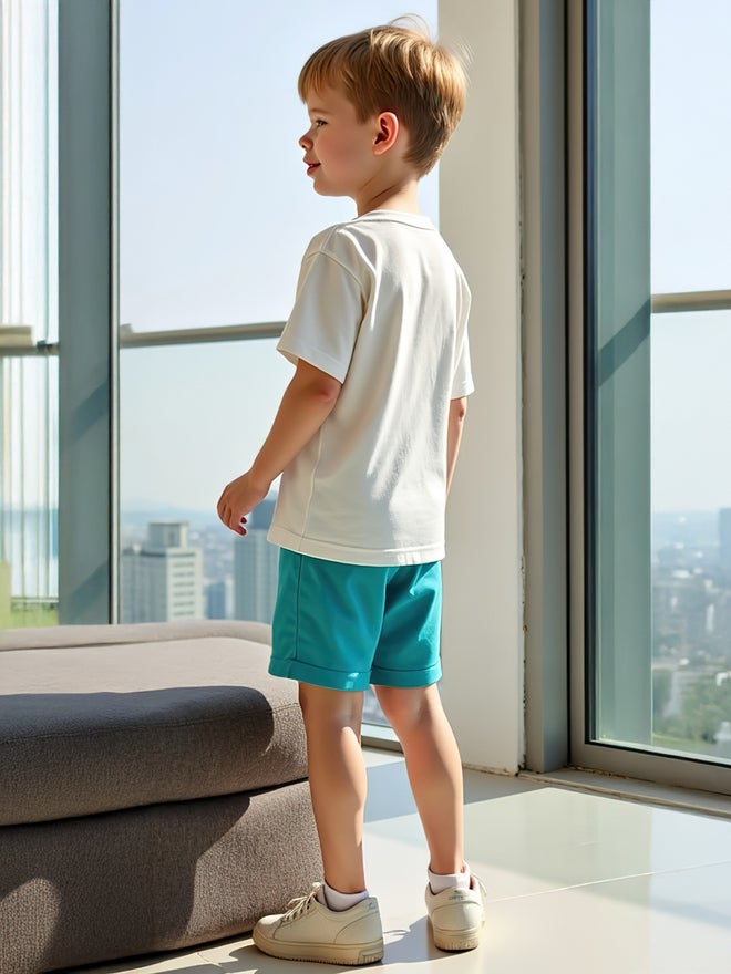 تايك تو طقم تي شيرت وشورت بطبعات جرافيك للأطفال من تيك تو (قطعتين) - Image 2