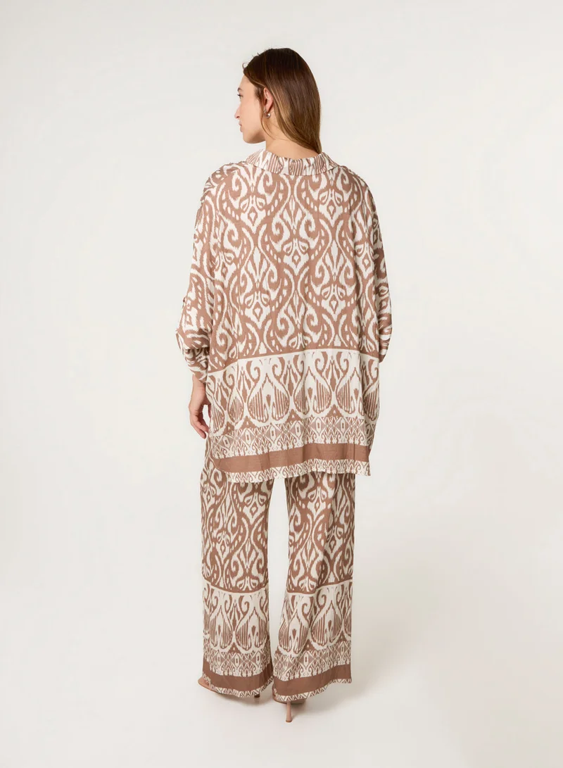 بلو فانيلا قميص مقاس كبير مطبوع