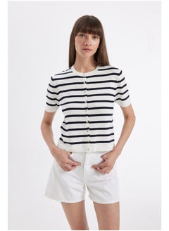 DeFacto Woman Tricot Regular Fit Cardigan  - Image 4