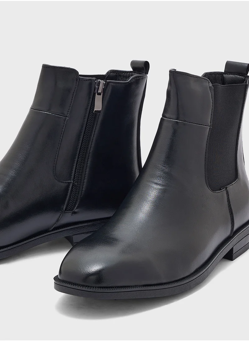 روبرت وود Classic Formal Chelsea Boots