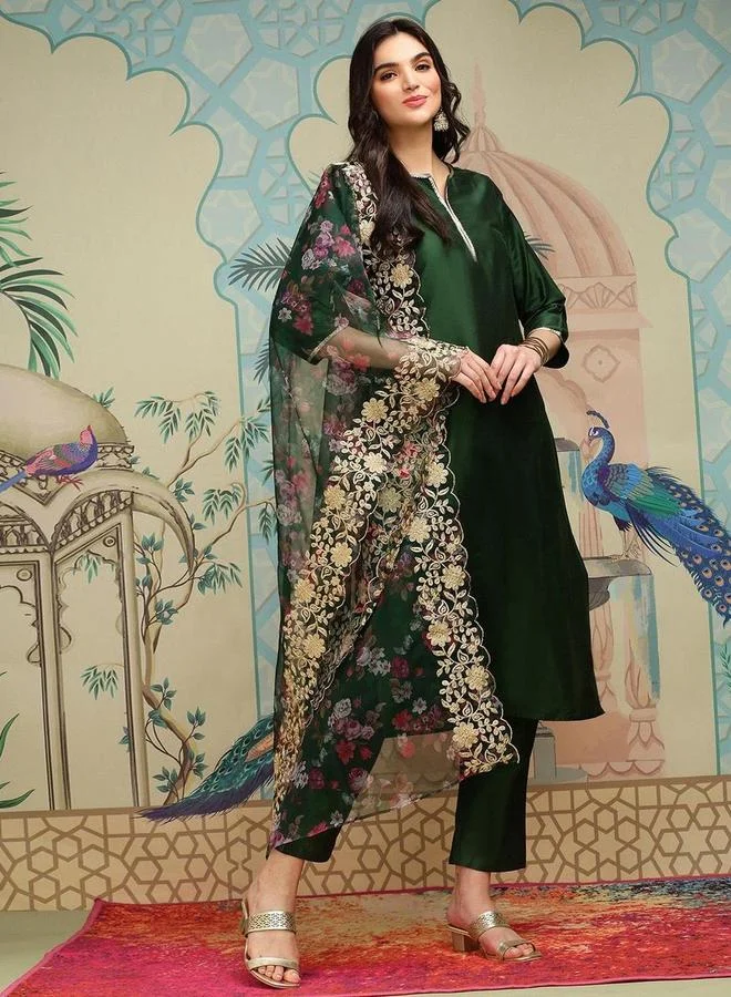 آي شين طقم من كورتا وبنطال مع دوباتا