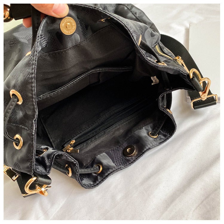 Winter New Fashion Oxford Cloth Bucket Bag Joker Drawstring Shoulder Diagonal Bag Camouflage Women'S Bag A Generation Of Hair - Image 5