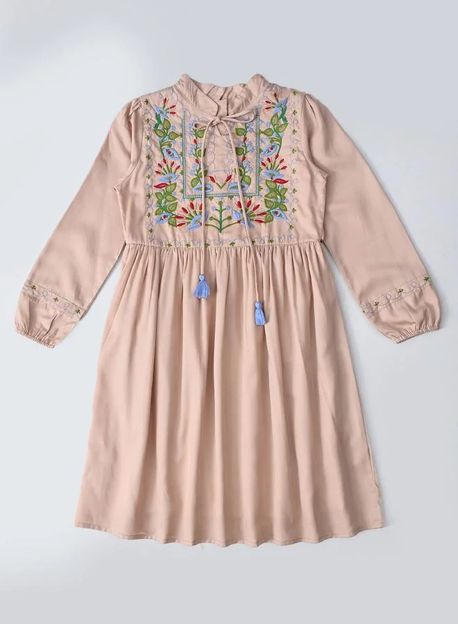 بيلا مودا Embroidered Tassel Dress