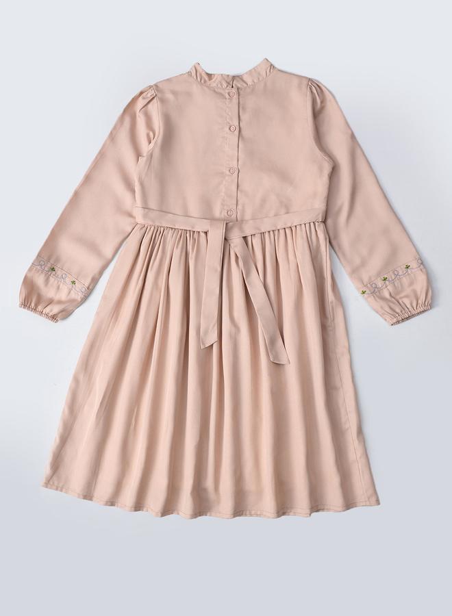 بيلا مودا فستان مطرز بشراريب - Image 3