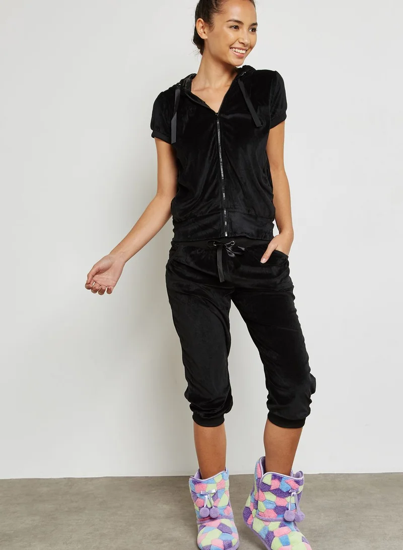 Outdoor Velvet Pyjama Set