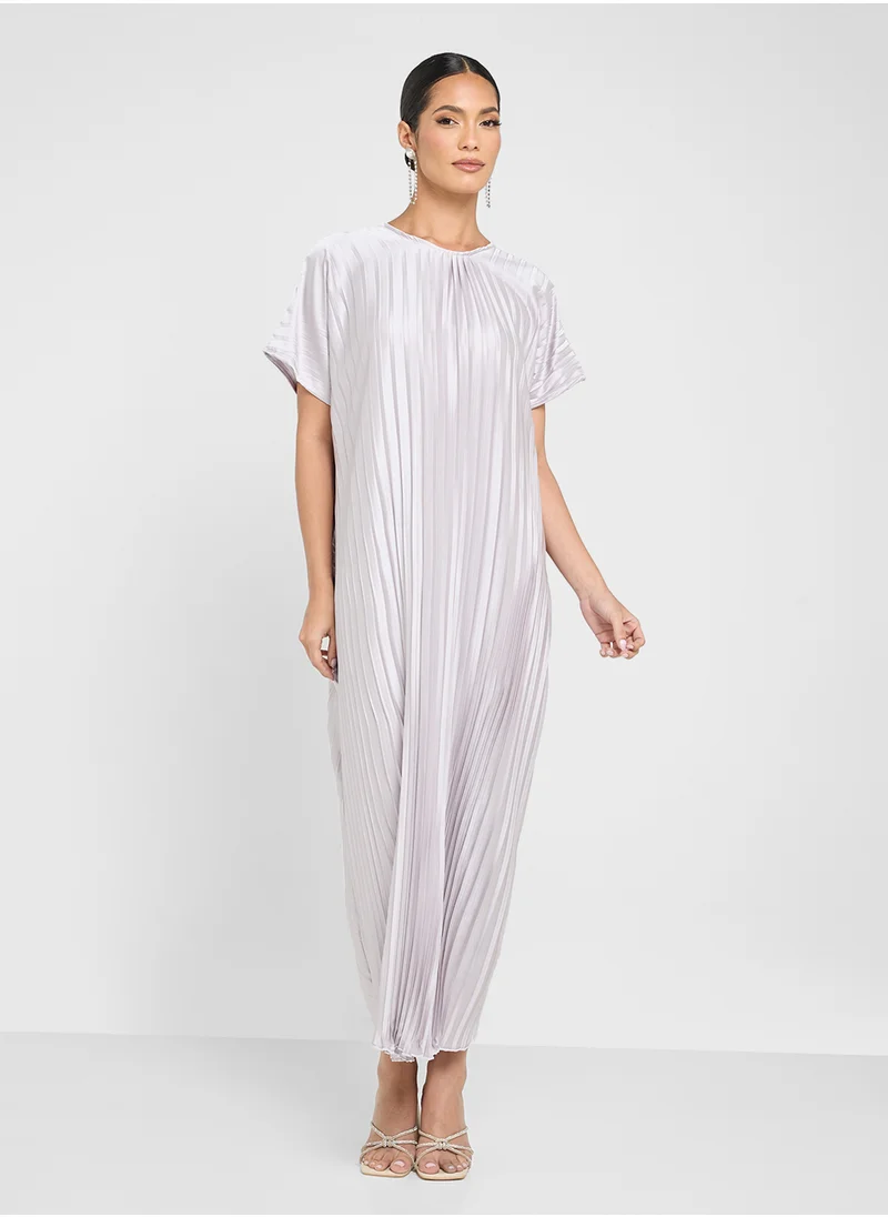 Khizana Printed Abaya With Pleated Inner & Sheila