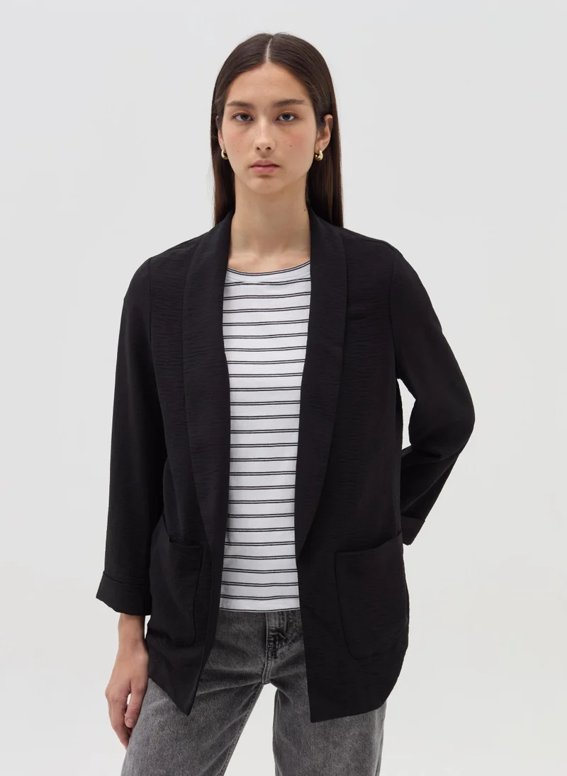 او في اس Open crinkle-effect fluid blazer