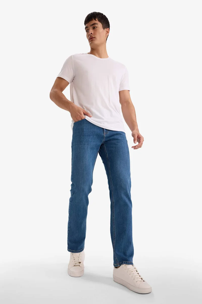 DeFacto Sergio Regular Fit Normal Waist Straight Leg Jeans