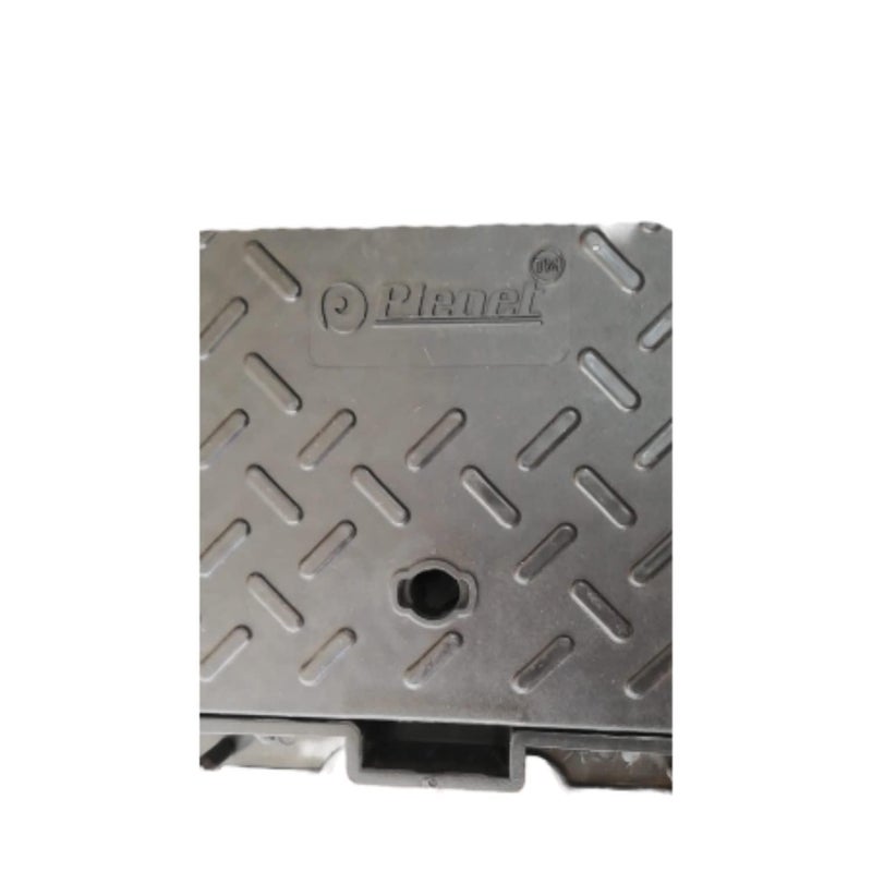 NOAHARK PVC Manhole Covers Superior Finish HighStrength AntiAging Manhole Cover Chamber Cover Sump Cover Chamber Dhakkan with Key Black 18 x 18 - Image 5