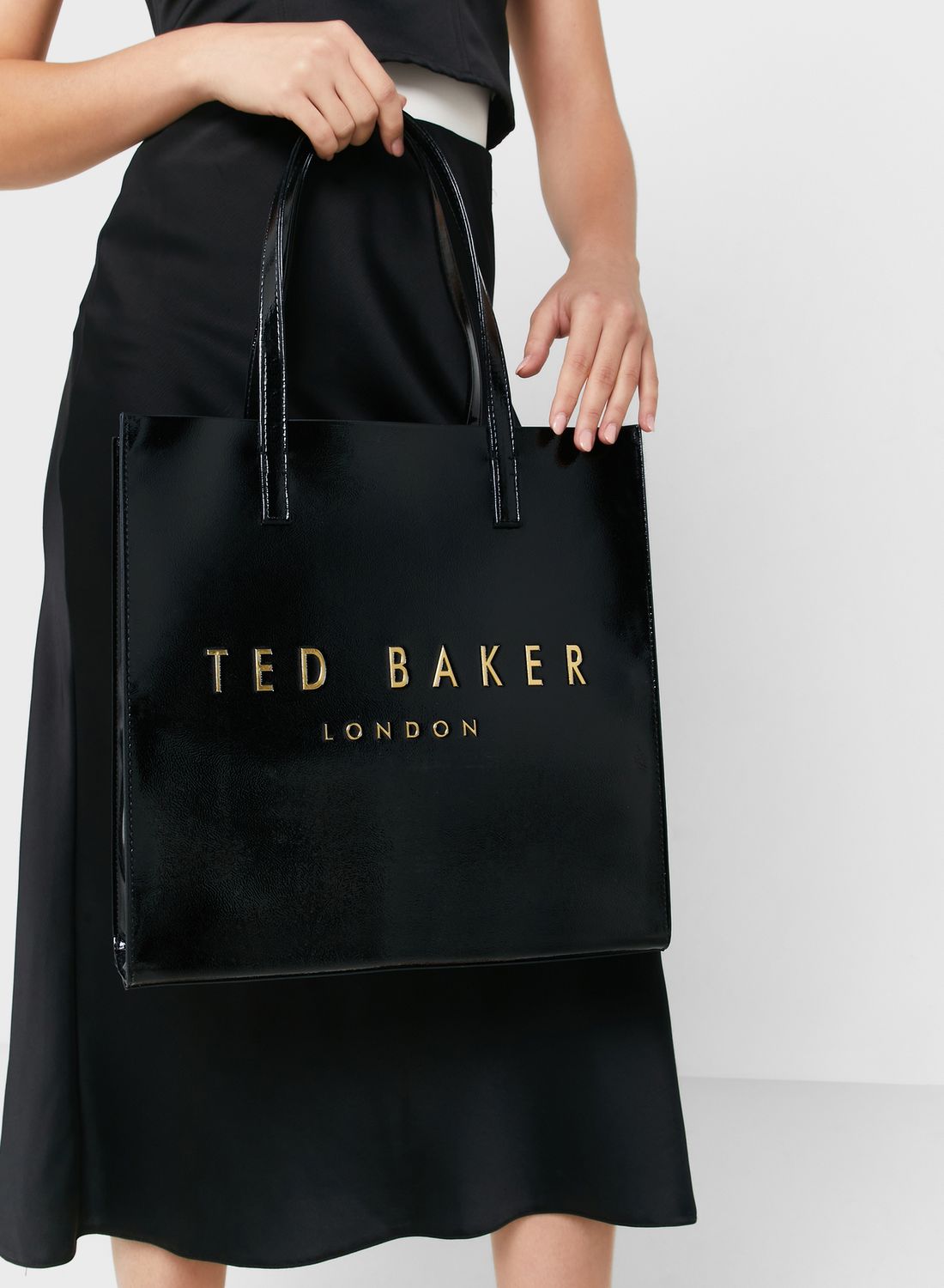 【TED BAKER】CRINKON Crinkle Icon Tote Bag ラージトート TED BAKER Crinkon Large Crinkle Texture Icon Tote Bag in