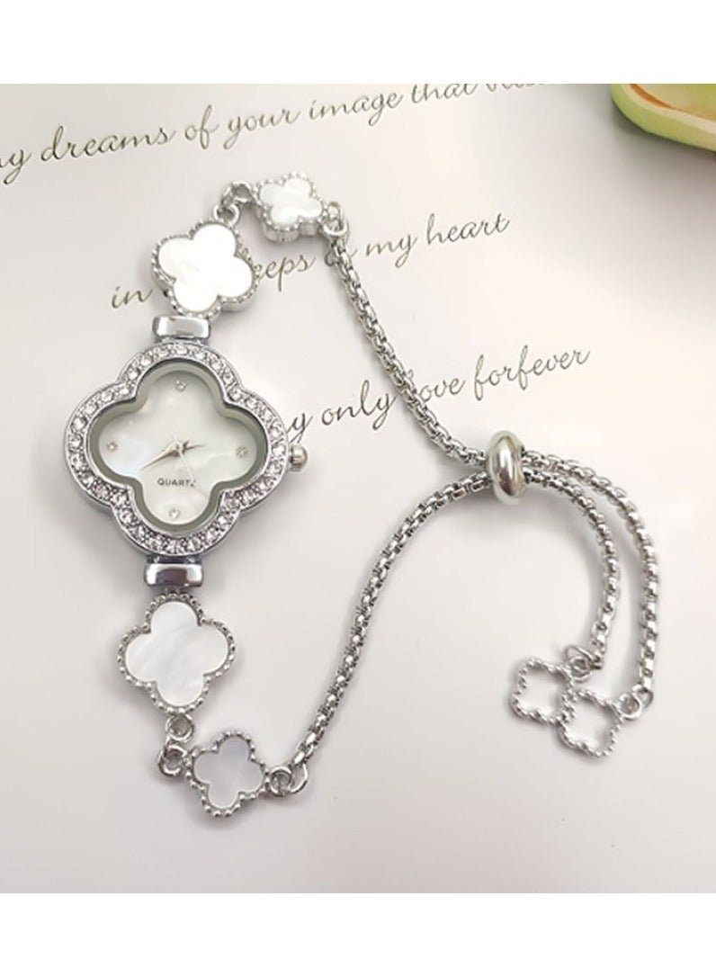 ساعة كوارتز نسائية بسوار من أربع أوراق البرسيم، ساعة بحزام فريتيلاري من حجر الراين، مرنة و قابل للتعديل - Image 2