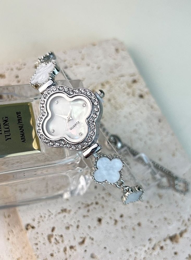 ساعة كوارتز نسائية بسوار من أربع أوراق البرسيم، ساعة بحزام فريتيلاري من حجر الراين، مرنة و قابل للتعديل - Image 4