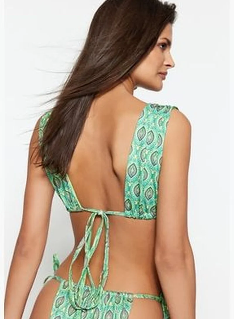 trendyol Ethnic Pattern Triangle Tie Triangle Bikini Top TBESS23BU00170