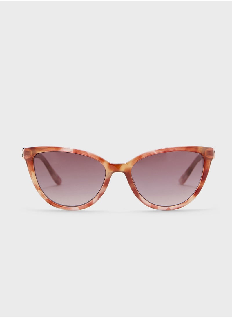 GUESS - Cateye Sunglasses - Image 1