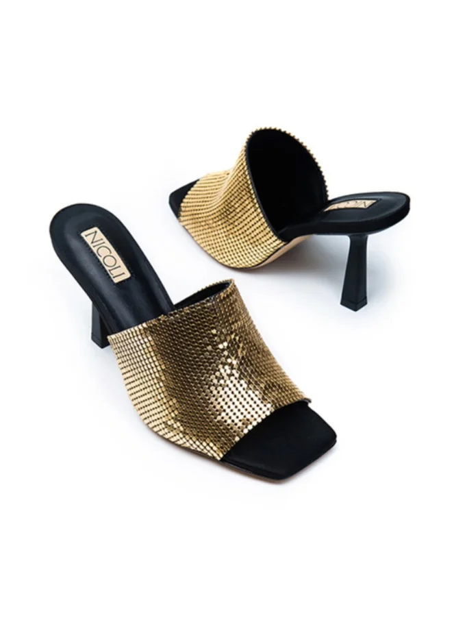نيكولي Speculate taste of Mules, and Ideal wide strap, Slip-on design for easy on and off convenience