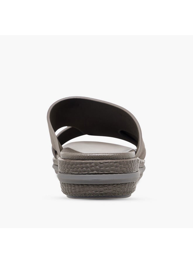 Le Confort Men Textured Slip On Cross-Strap Sandals  - Image 5
