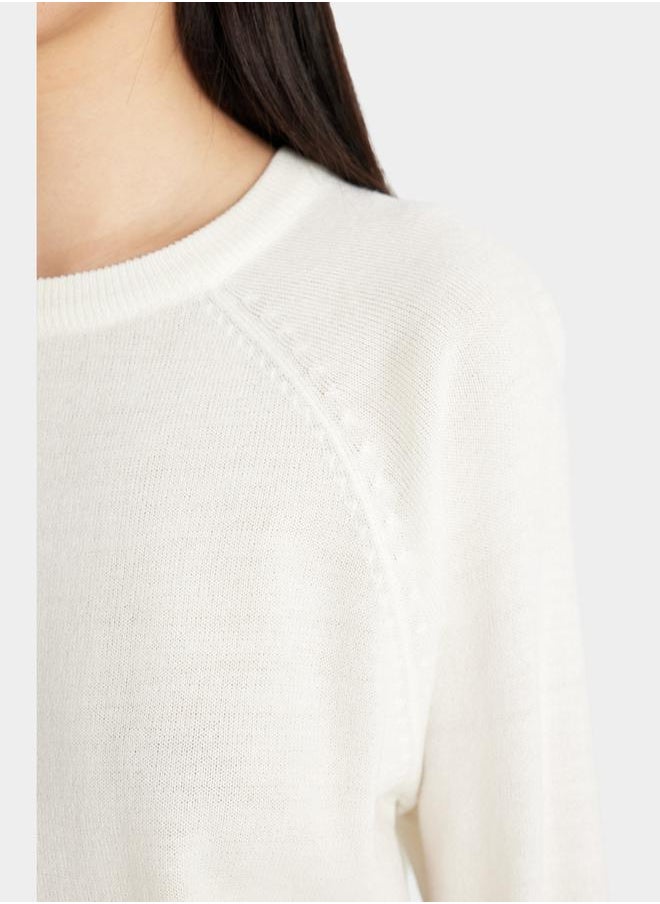DeFacto - Solid Raglan Sleeve Regular Fit Sweater by Styli - Image 1