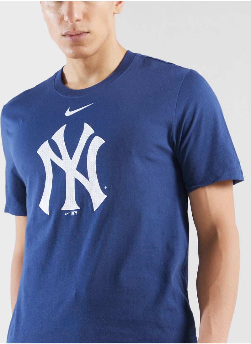 Nike - New York Yankees Logo T-Shirt - Image 1