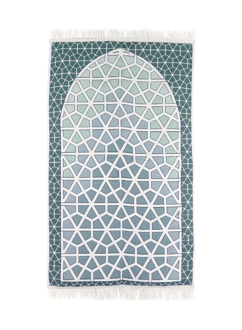 مناسك سجادة صلاة مبطنة من مناسك ماركة محلية رائجة – سجاد مبطنة من البوليستر 100% بتطريز ثلاثي الأبعاد – مع حقيبة حماية بتصميم فاخر وأنيق مناسب للإهداء -  70X120 - Image 1