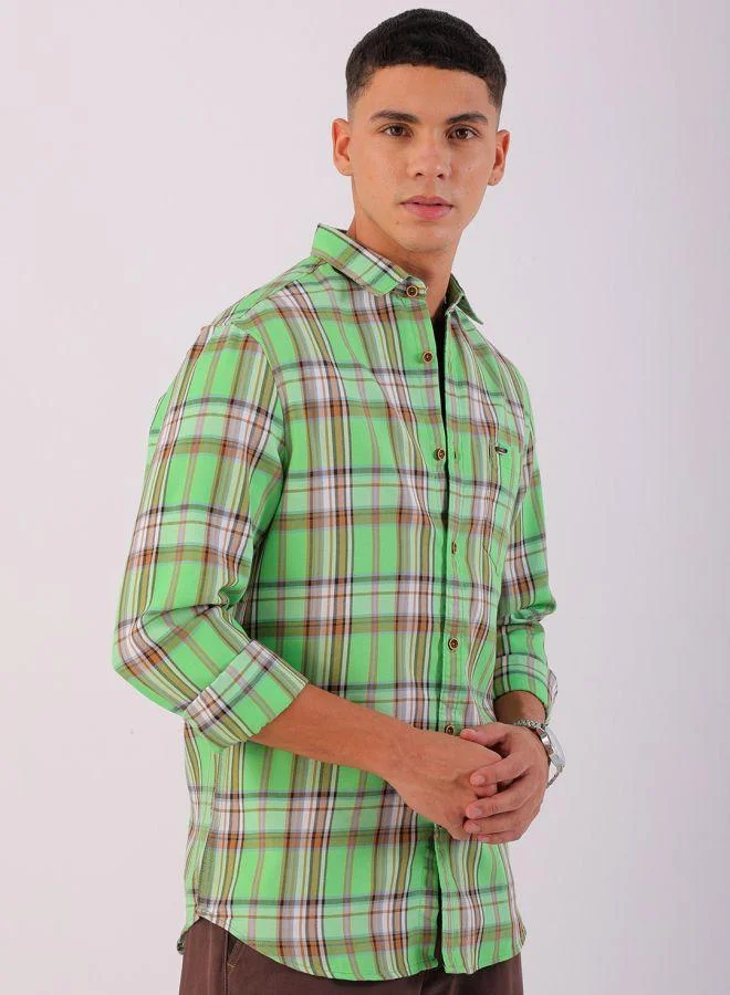 شركة المرآب الهندية Men Slim Fit Checkered Full Sleeves Cutaway Collar Casual Shirt