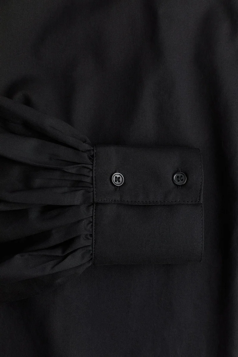 H&M Balloon-sleeved blouse