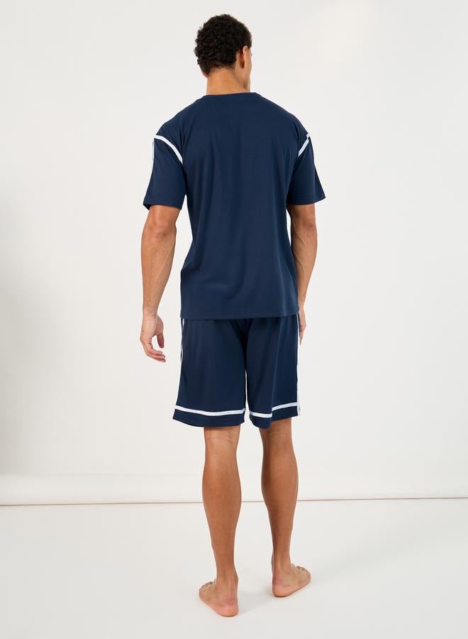Styli Contrast Tape Short Sleeve T-Shirt and Shorts Set  - Image 5