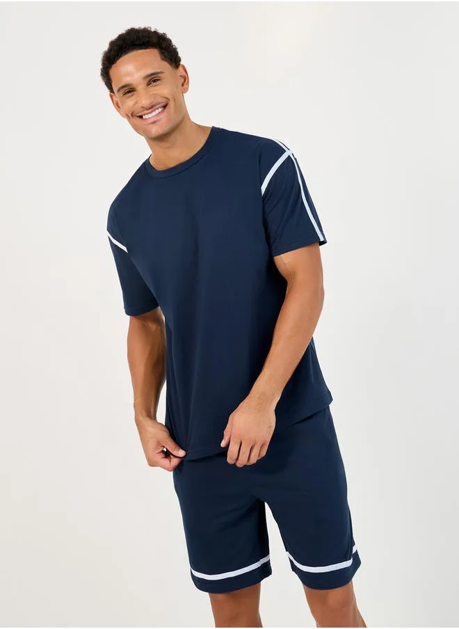 Styli Contrast Tape Short Sleeve T-Shirt and Shorts Set