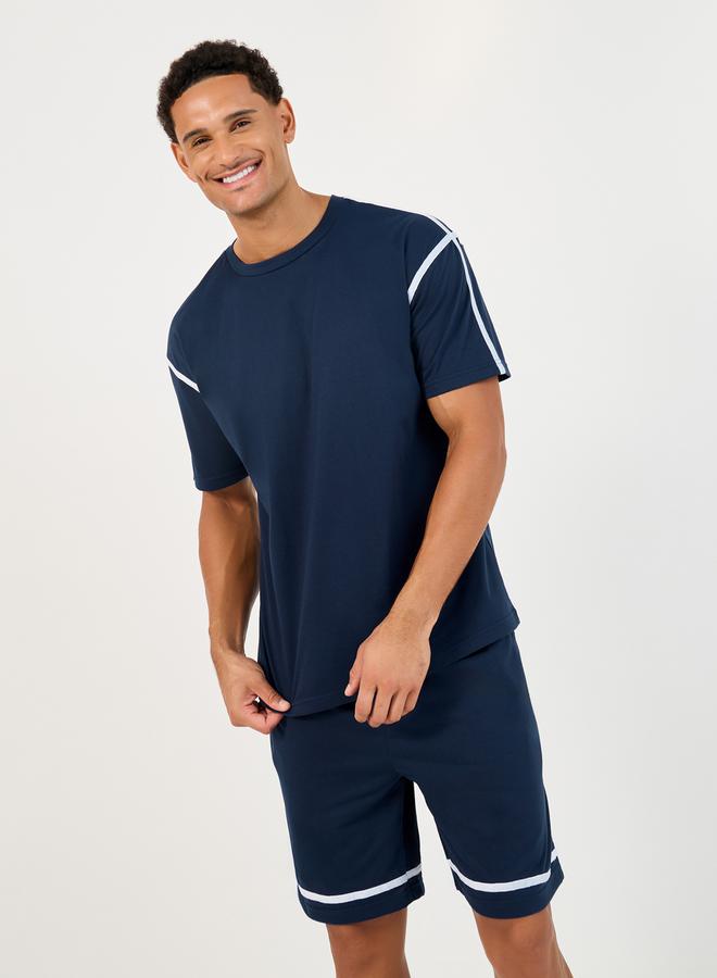 Styli Contrast Tape Short Sleeve T-Shirt and Shorts Set  - Image 2