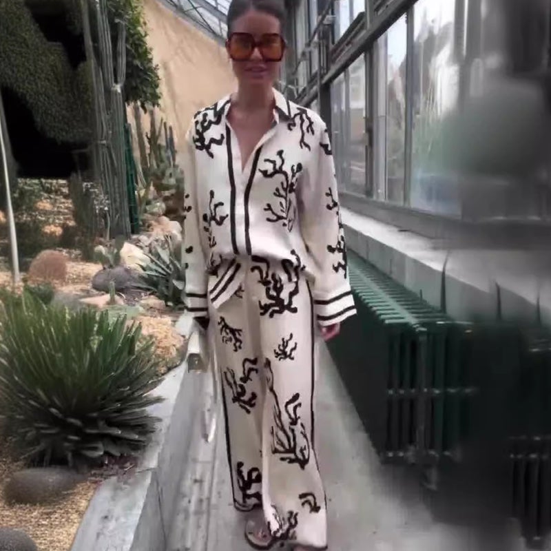 Autumn 2024 Fashion Casual Womens Printed Top and Pants Set White - Image 1