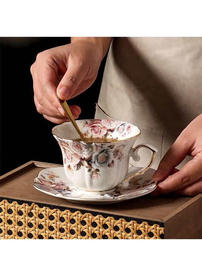 بوفان طقم فناجين شاي وصحن من الخزف الصيني المزخرف بالزهور، 6.8 أونصة، بحواف ذهبية، فنجان قهوة بورسلين على الطراز القديم للمنزل والمطبخ والمكتب، الطراز 3 - Image 1