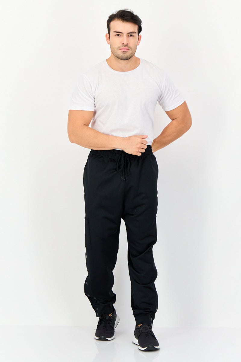 Nike Men Loose Fit Outdoor Sweatpants, Black - Image 3