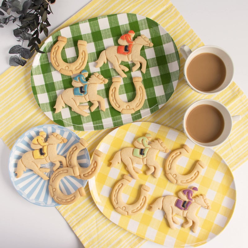 Bakerlogy Set of 2 Jockey cookie cutters (Designs: Jockey and Horse Shoe)  2 pieces - Bakerlogy - Image 2